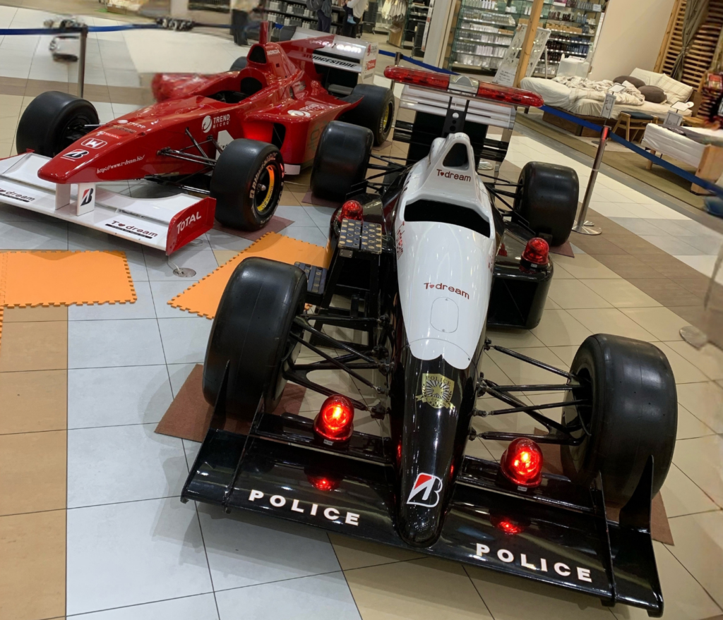 フォーミュラー2台
